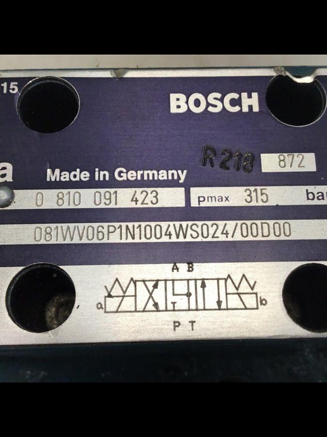 Used BOSCH Directional Valve 0 810 091 423 Used
