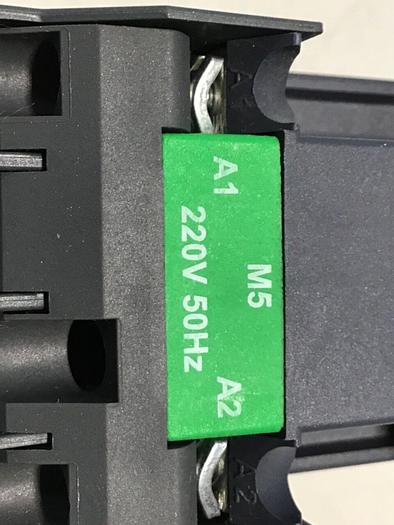 Used SCHNEIDER ELECTRIC Contactor LC1E2510 USED #123983