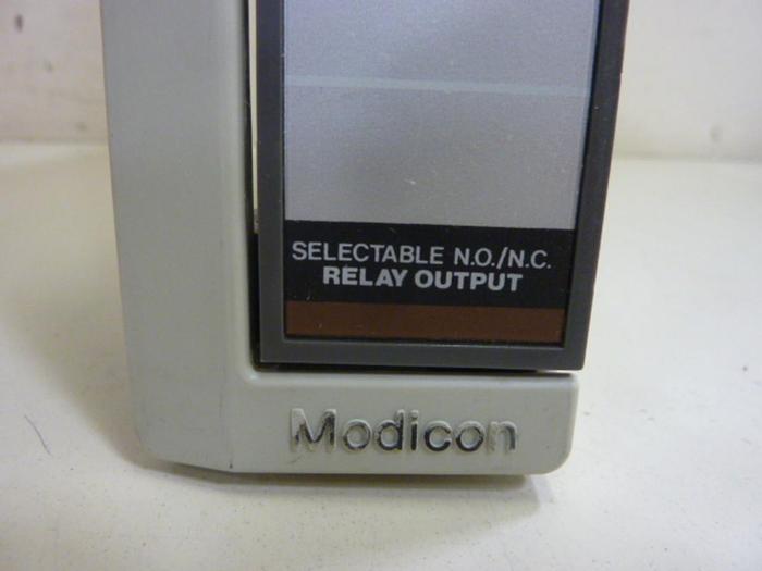 Used MODICON Output Module AS-B814-108 #66423