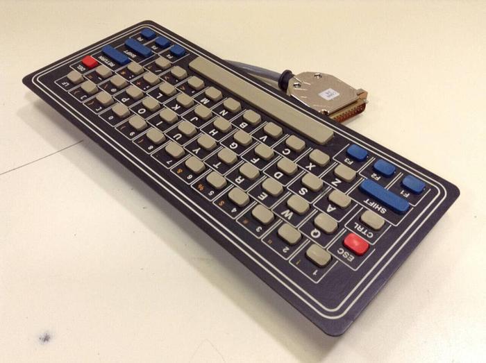 Used ADVANCED INPUT DEVICES Keyboard 9370-00093-517 3 #87207