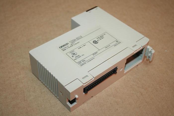 Used OMRON Output Module C200H-0D218 #20874