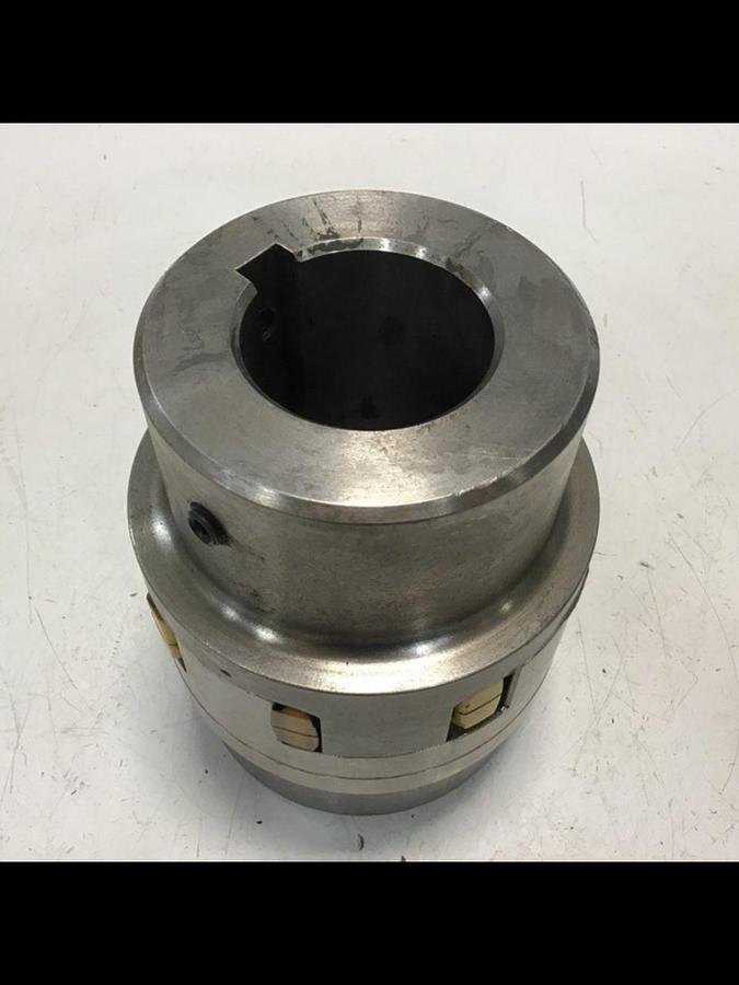 Used LOVEJOY Coupling 320892 #135158