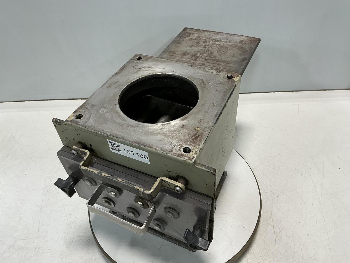 Used METAL FABRICATOR NO MODEL NUMBER