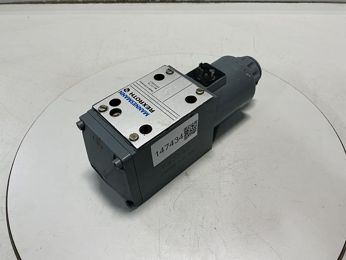 Used REXROTH 5-4WE 10 J2B32/CG24N9K4