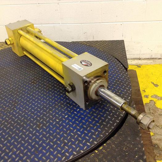 Used SUMITOMO Clamp Cylinder SG150U-SYCAP M III A-1/CYLINDER Used