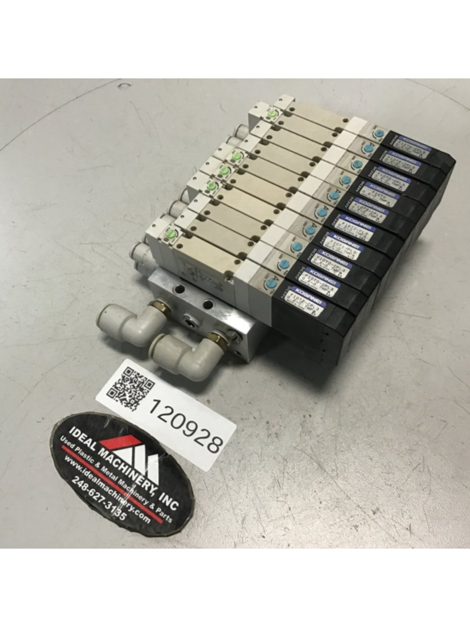 Used KOGANEI Manifold w/ Valves F10M10AJ USED