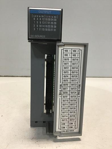Used ALLEN BRADLEY Output Module 1746-OB32 SER D #129874