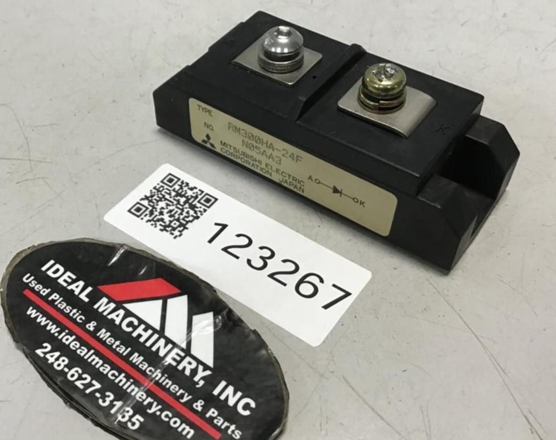 Used MITSUBISHI Power Module Supply RM300HA-24F Used