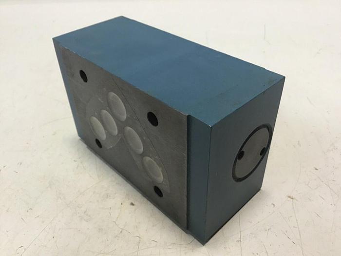 Used BOSCH Check Valve 0 811 020 027 Used