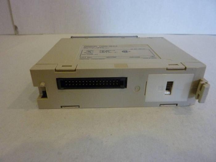 Used OMRON Output Unit C200H-0D212 USED