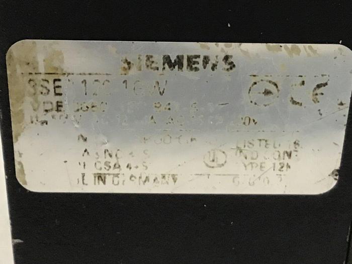 Used SIEMENS Limit Switch3 3SE3 120-1GW-Z #121179
