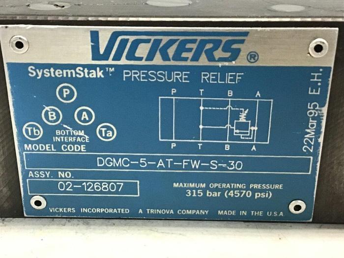 Used VICKERS Pressure Relief Valve DGMC-5-AT-FW-S-30 #124815
