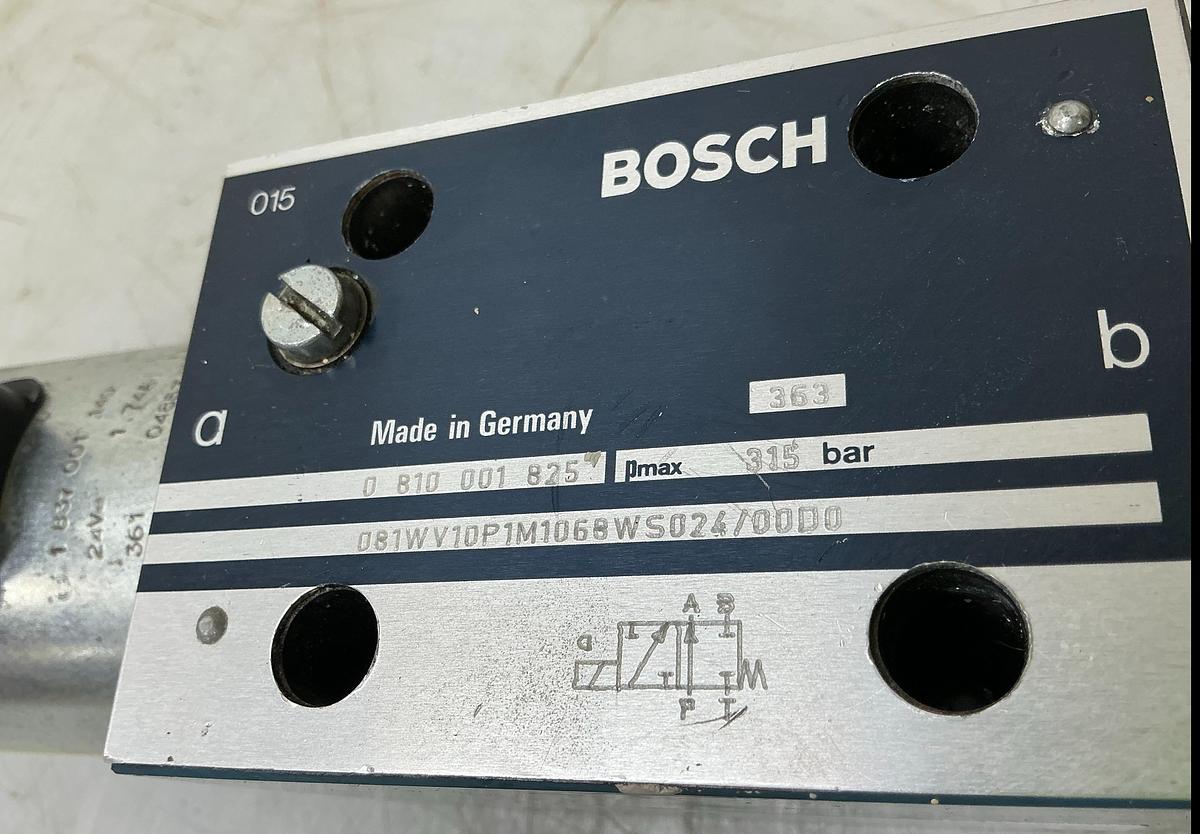 Used BOSCH 0 810 001 825