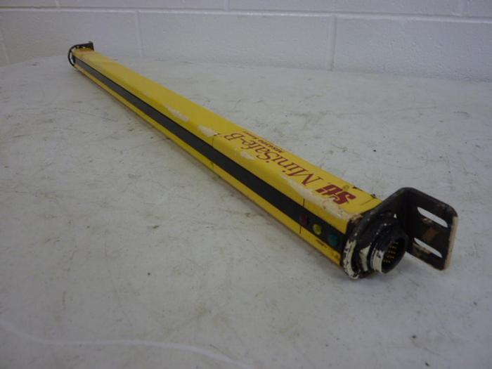 Used STI Light Curtain Transmitter MS4324BX #60018