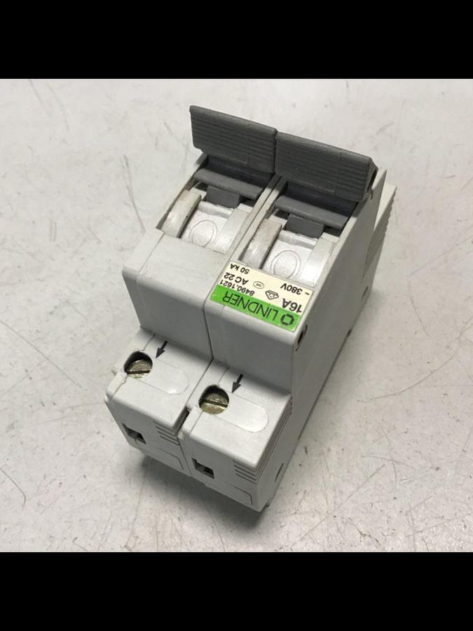 Used LINDNER 16 Amp Circuit Breaker 8490.1621 Used