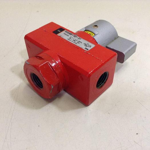 Used SMC Hand Valve VHS400-02-X1 #88958