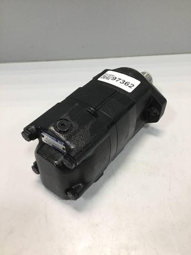 Used CHAR LYNN Motor 1041789 006 Used