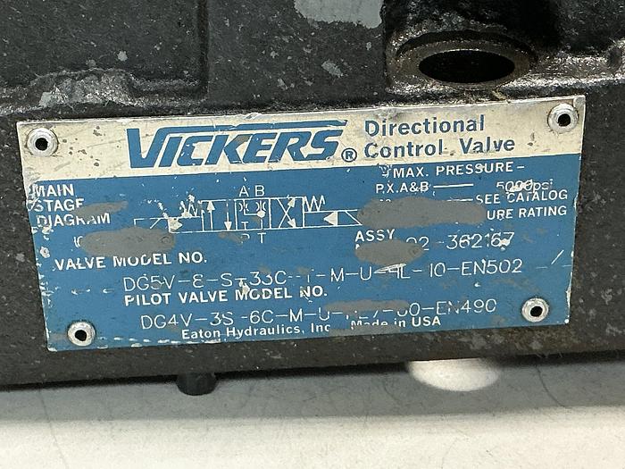 Used VICKERS DG5V-8-S-33C-T-M-U-HL-10-EN502
