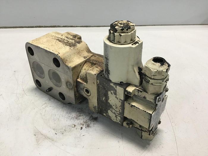 Used VICKERS Valve TCG50-06-FEV-P7-H-13-S10 #141144