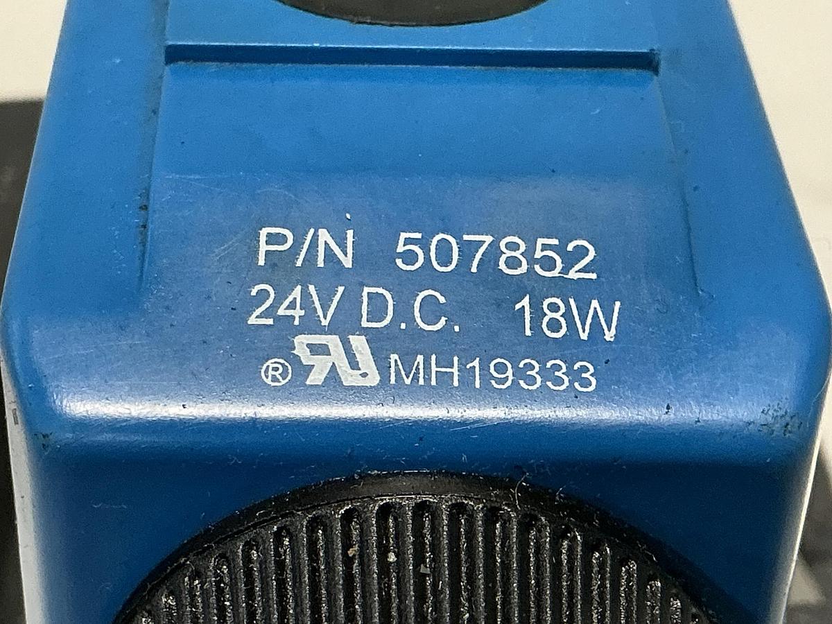 Used VICKERS DG4V-3-6C-M-U-HL7-60-B13