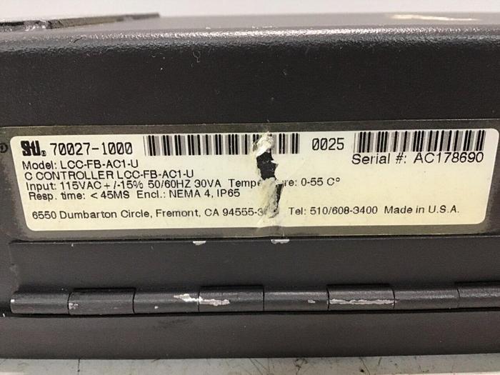 Used STI Light Curtain Control Box LCC-FB-AC1-U USED