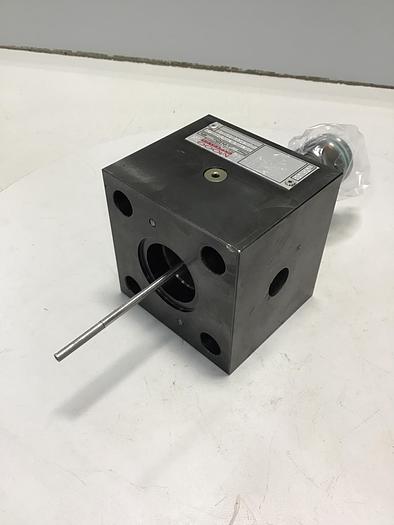 Used MOOG RSE25BV6T2WX3/S11:Y30