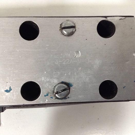 Used VICKERS Directional Hydraulic Valve DG4V322AMUHL760 Used