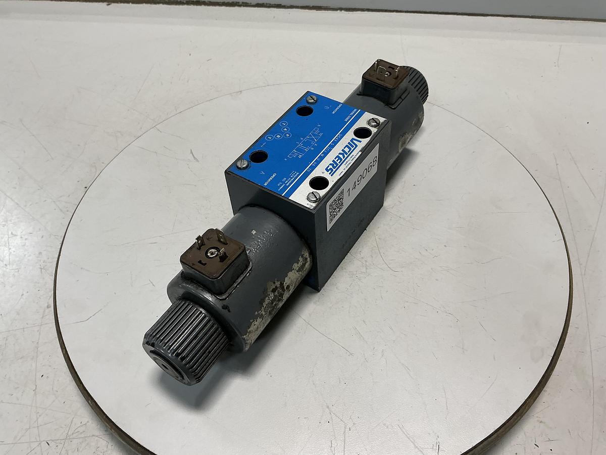 Used VICKERS DG4V 5 2CJ M U H6 20