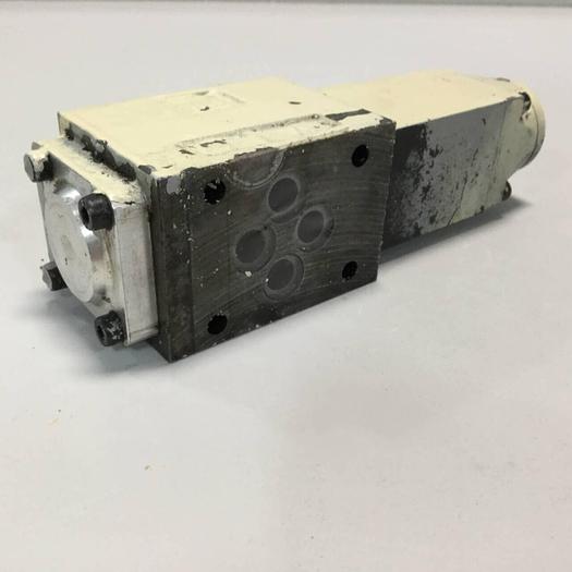 Used REXROTH Solenoid Valve 4WE6D51AG24N9K4V #93362