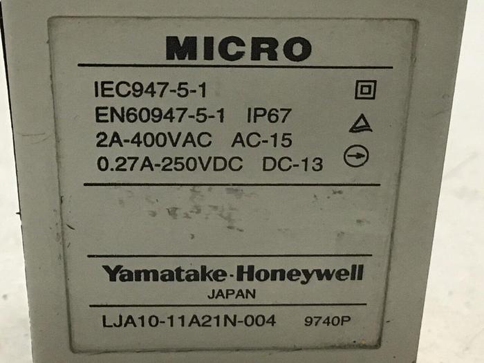 Used YAMATAKE Limit Switch LJA10-11A21N-004 #121475