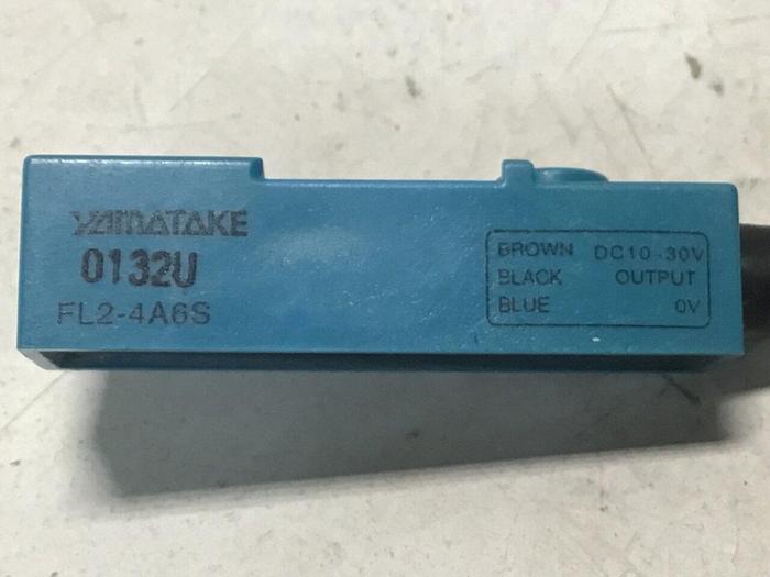 Used YAMATAKE Proximity Switch FL2-4A6S #128184