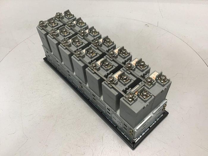 Used IDEC Light Panel SLC30N 2 ROWS #125076