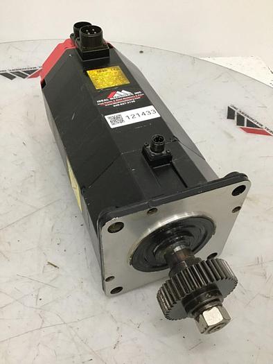 Used FANUC AC Servo Motor A06B-0147-B675 #121433