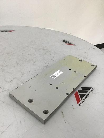 Used CINCINNATI MILACRON Robot Mount Plate VT165-13 / RMP #117675