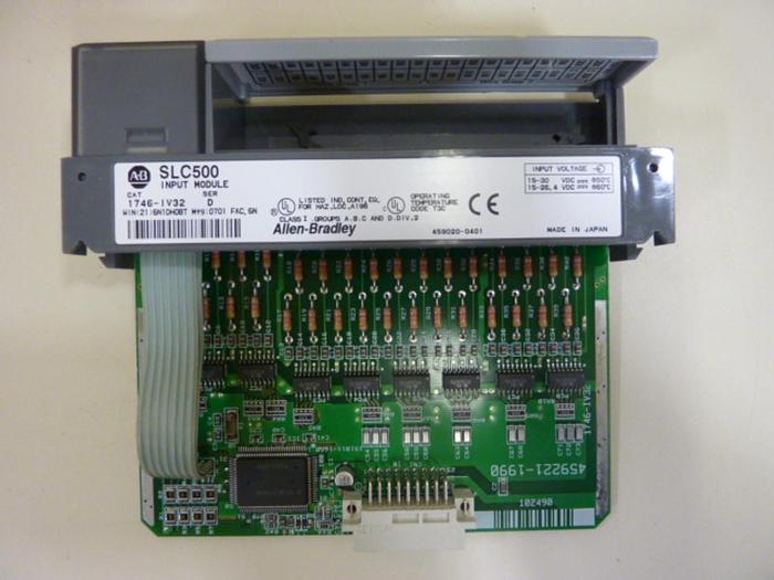 Used ALLEN BRADLEY Input Module 1746-IV32 SER D #48519