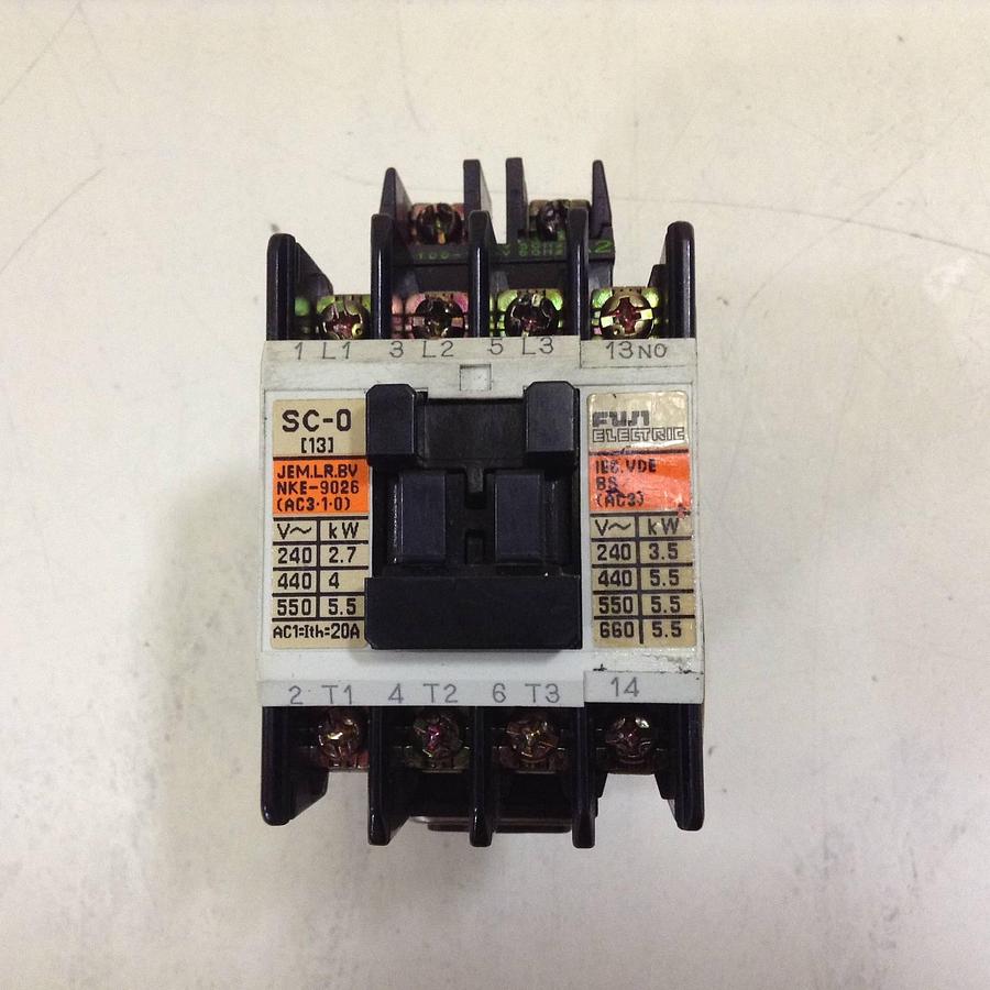 Used FUJI ELECTRIC Contactor SC-0 4NC0F0 USED