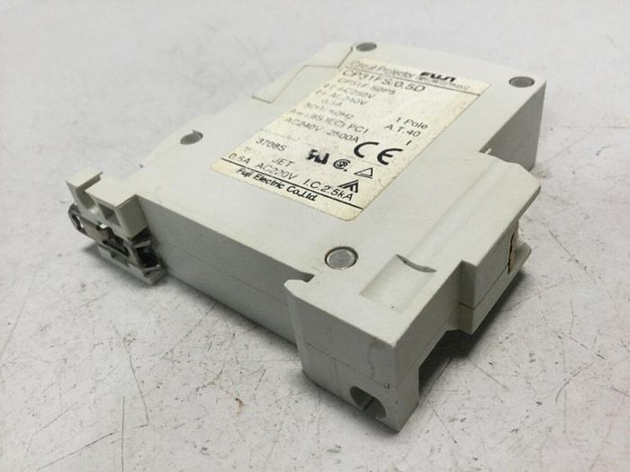 Used FUJI ELECTRIC Circuit Protector CP31FS/0.5D #104028