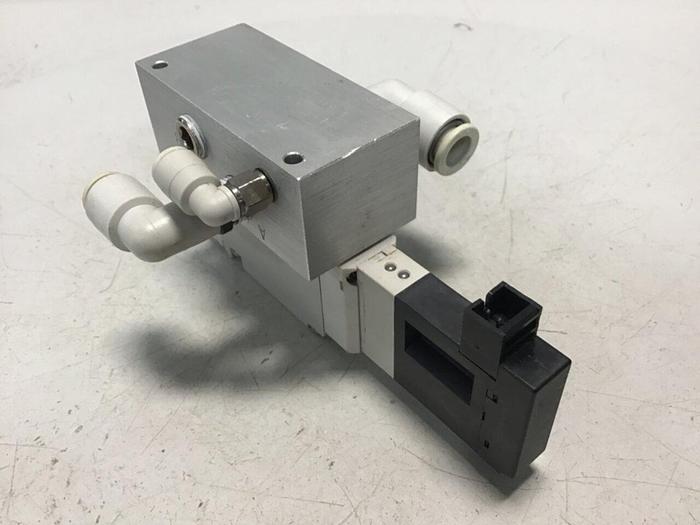 Used KOGANEI Solenoid Valve F15T0G-PL3 #120872