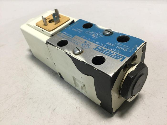 Used VICKERS Valves DG4V-3-2AL-M-U-HL7-60 #104507