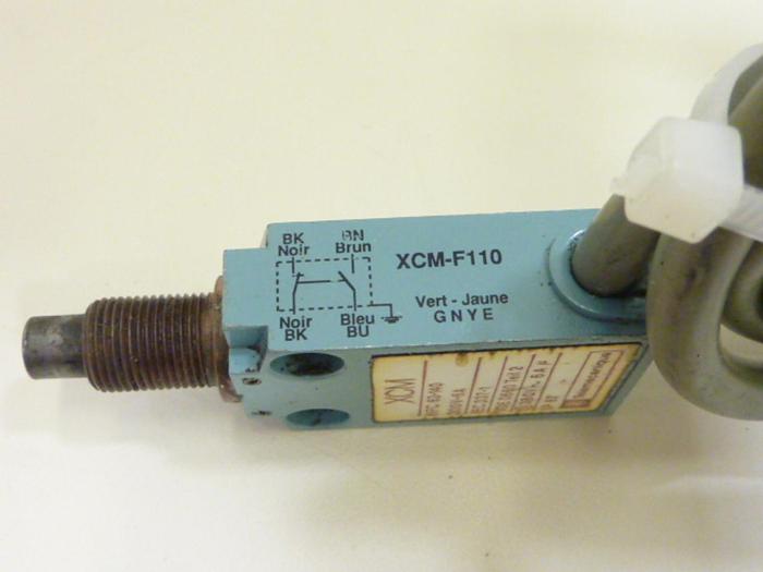 Used TELEMECANIQUE Limit Switch XCM-F110 #44063