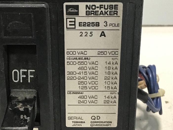 Used TOSHIBA 225 Amp Circuit Breaker E225B-3P-225A #124356