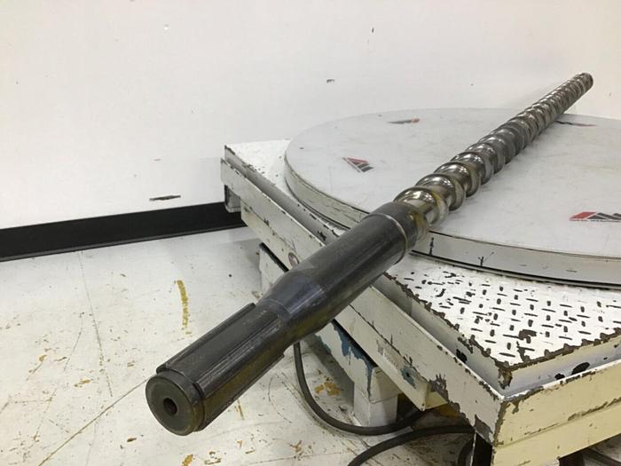 Used VAN DORN 60 Oz (80 mm) Screw 40398 Used