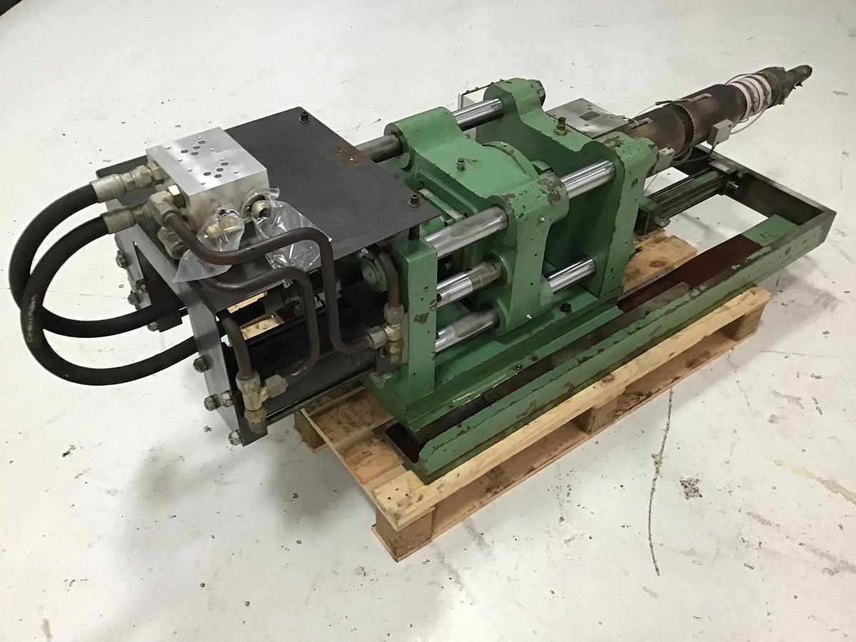 Used NEWBURY 1.7 Oz Injection Unit V2-30BRS / IU Used #142651