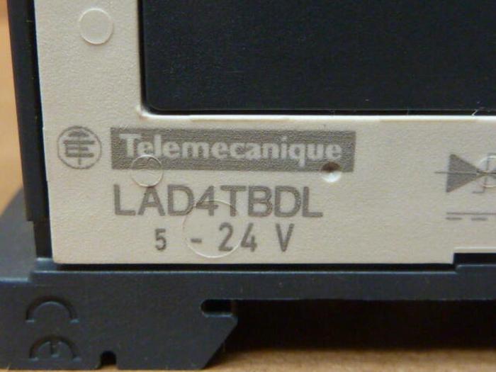 Used TELEMECANIQUE Contactor LC1D09BD #31700