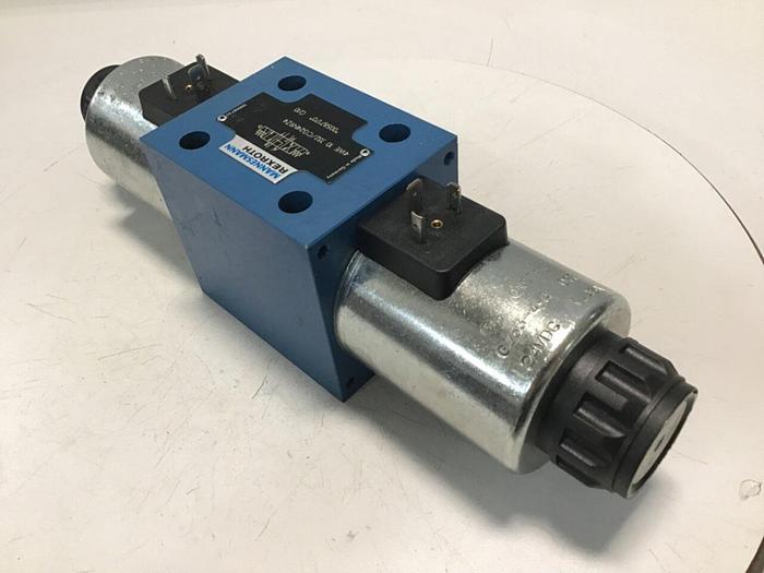 Used REXROTH Valve 4WE10J32CG24N9Z4 #117194