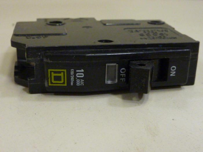 Used SQUARE D 20 Amp Circuit Breaker QOB120 #57217