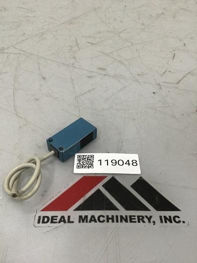 Used YAMATAKE Photoelectric Sensor FE8B-TF6VR #119048