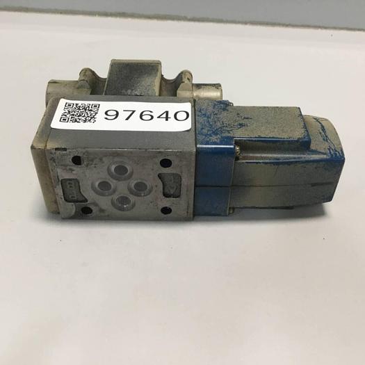 Used VICKERS Valve DG4V37CPLT10JAS310 #99397