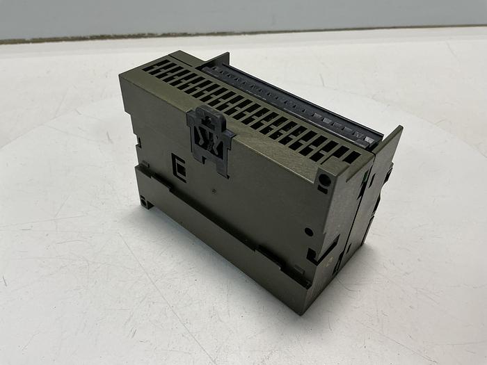 Used SIEMENS S7-200