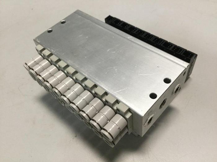 Used KOGANEI Manifold w/ Valves F10M10AJ #104797